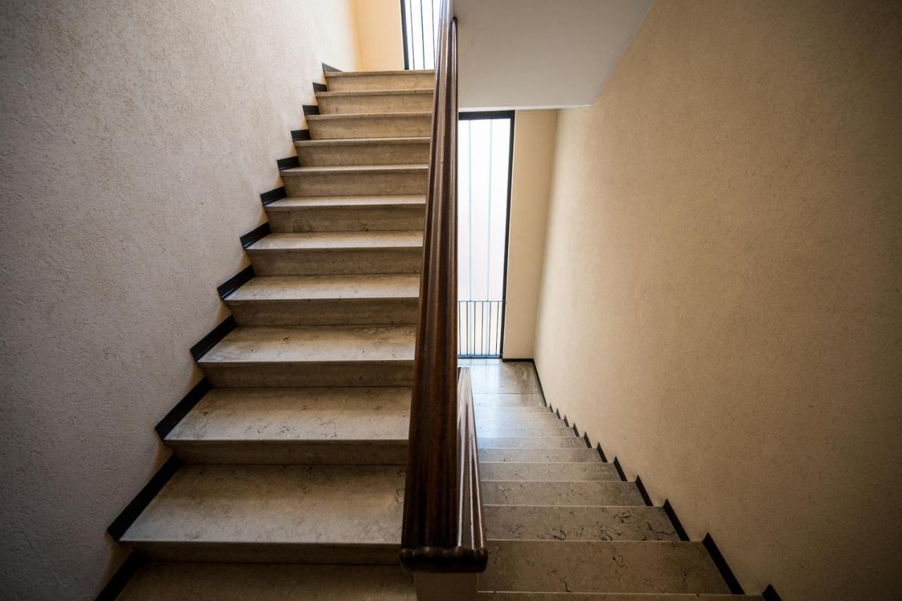 Ferienwohnung Shortmi Garibaldi Mailand Exterior foto