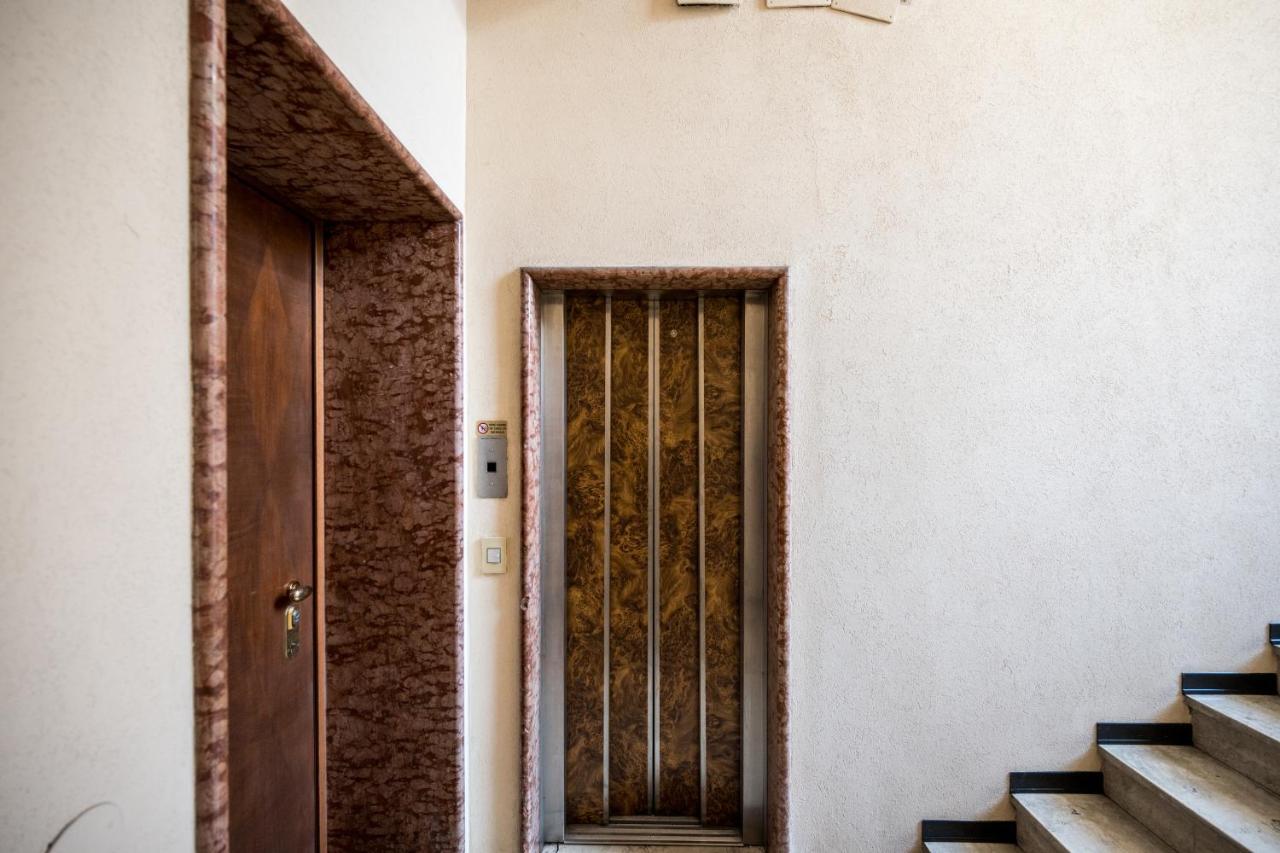 Ferienwohnung Shortmi Garibaldi Mailand Exterior foto